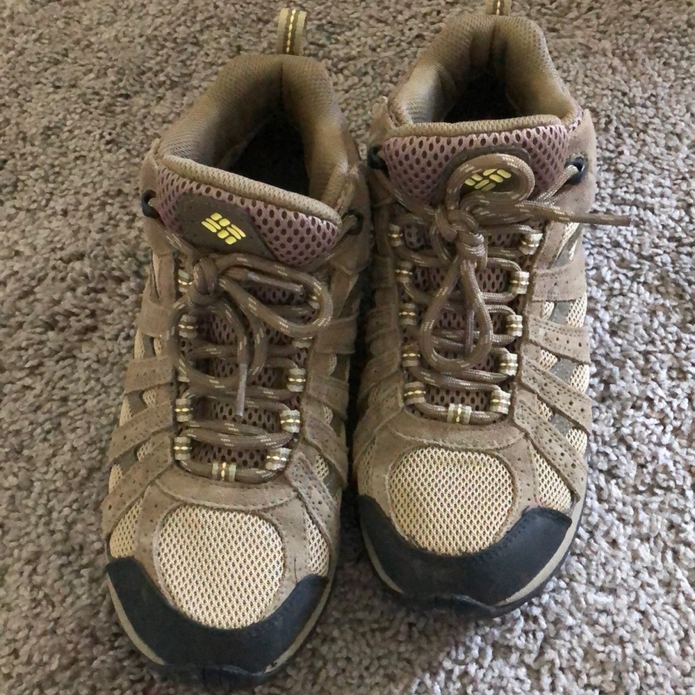 Columbia Women’s Hiking Boots